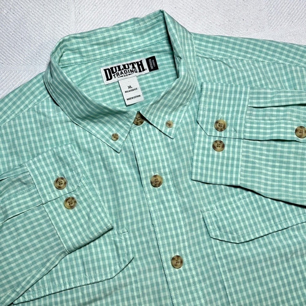 Duluth Trading Armachillo Button Shirt Mens XL Relaxed Plaid Cooling Quick Dry